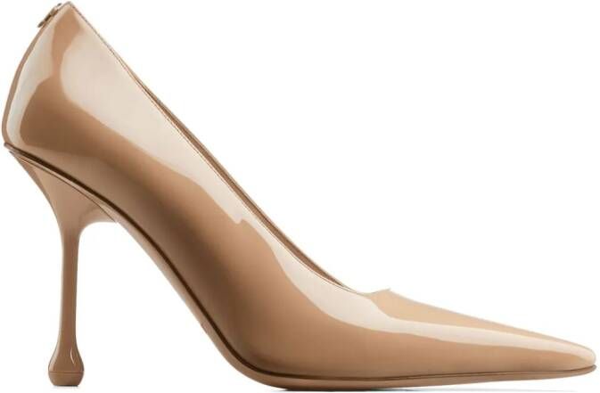 Jimmy Choo Ixia lakleren pumps Beige