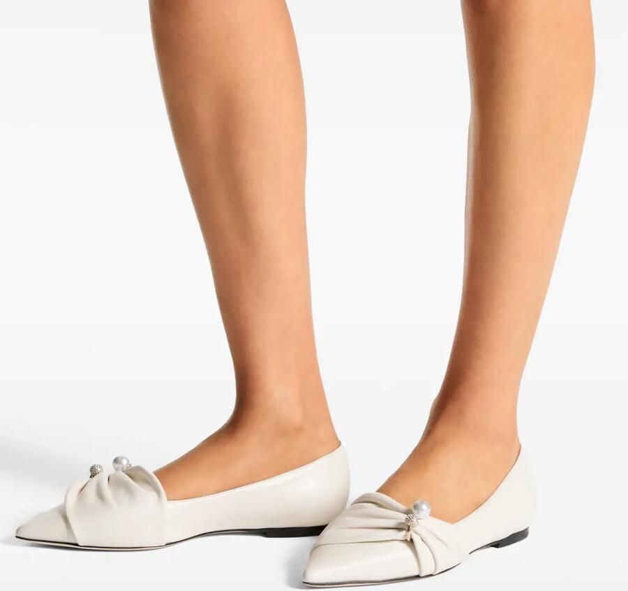 Jimmy Choo Rafi ballerina's verfraaid met parels Beige - Foto 2