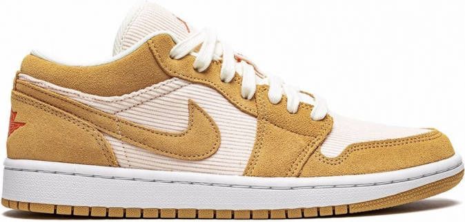 Jordan 1 Low sneakers Oranje