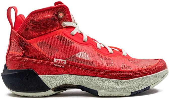 Jordan 37 high-top sneakers Rood