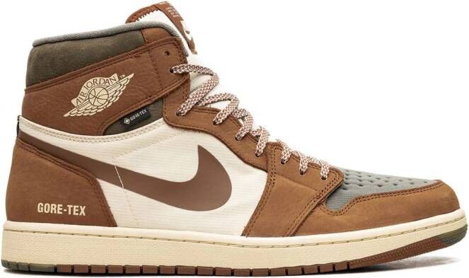 Jordan Air 1 Element "Legend Sand" sneakers Bruin