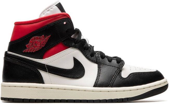 Jordan Air 1 Mid sneakers Zwart