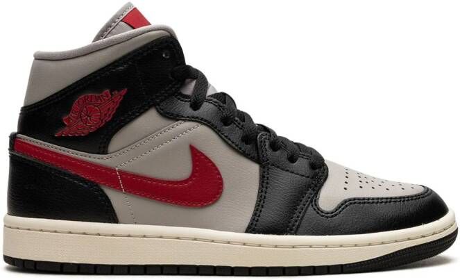 Jordan Air 1 Mid sneakers Zwart