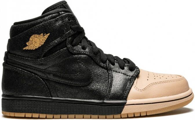 Jordan Air 1 Retro high-top sneakers Zwart