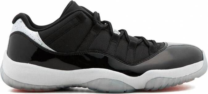 Jordan Air 11 Retro low-top sneakers Zwart