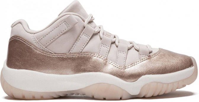 nike squeeze flip flops