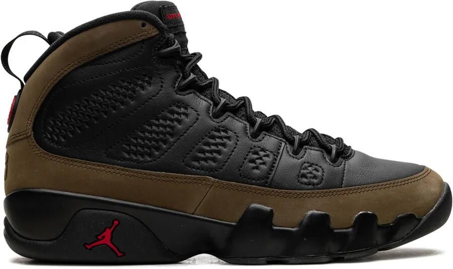 Jordan 9 Retro "Olive" sneakers Zwart