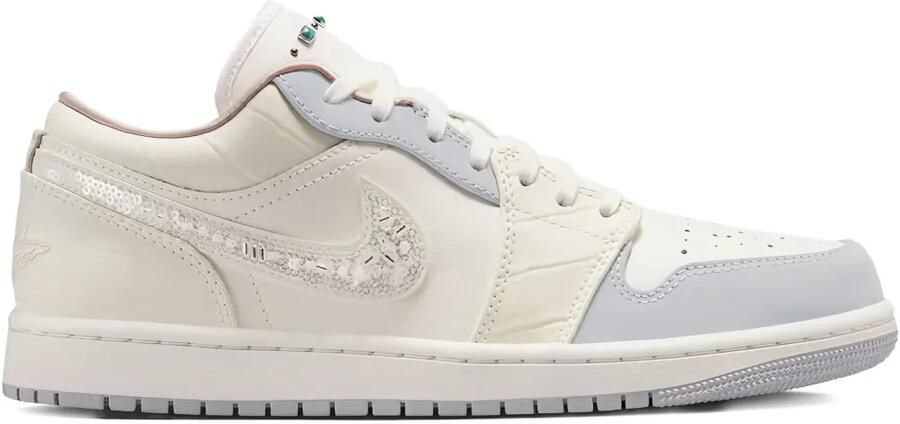Jordan Air 1 Low "Sail Soft Pearl" sneakers Wit