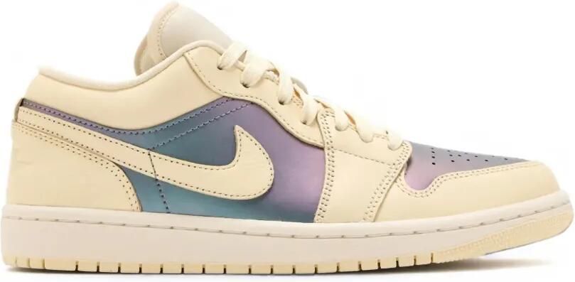 Jordan Air 1 Low SE low-top sneakers Beige