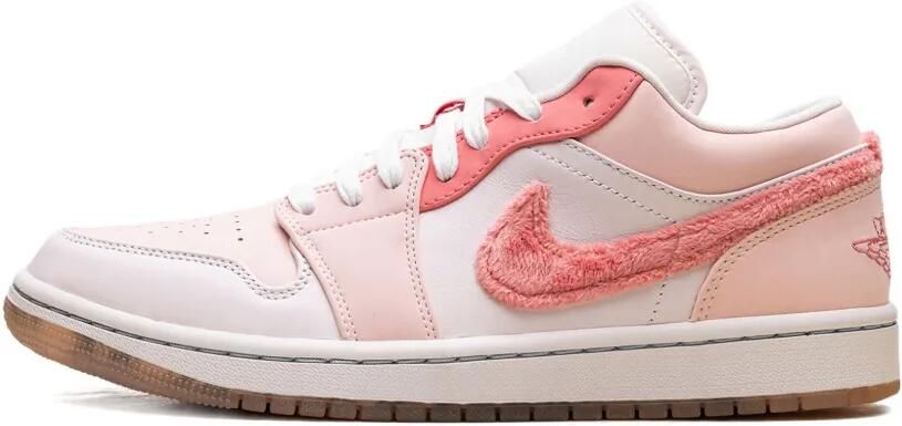 Jordan Air 1 Low SE "Mighty Swooshers Pink" sneakers Roze - Foto 4
