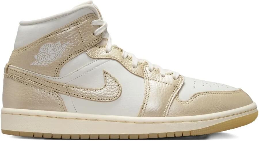 Jordan Air 1 Mid SE sneakers Beige