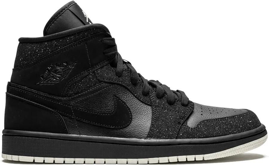 Jordan Air 1 Mid sneakers Zwart