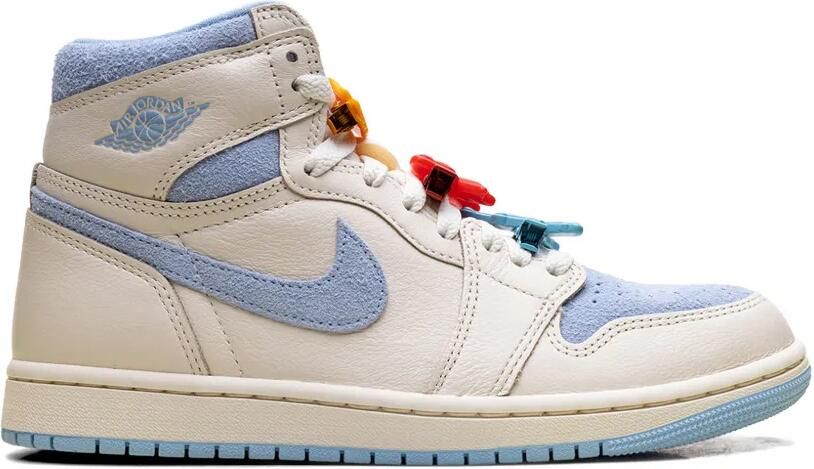 Jordan Air 1 Retro High OG sneakers met geperforeerde details Beige