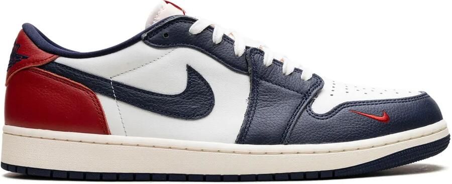 Jordan Air 1 Retro Low OG "Howard University PE" sneakers Wit