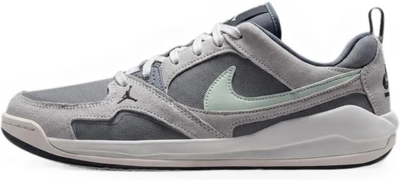 Jordan CMFT Era sneakers Grijs