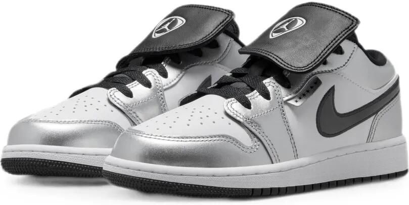 Jordan Kids Jordan 1 Low SE sneakers Zilver