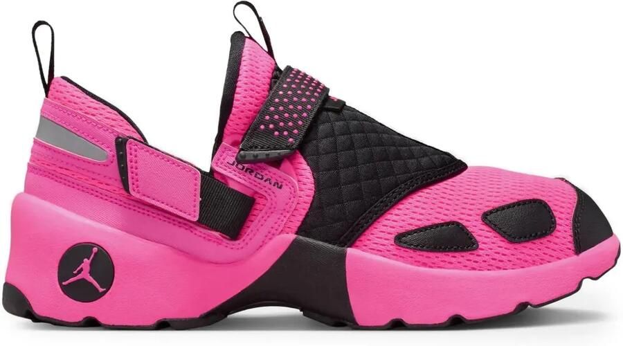 Jordan Trunner LX gewatteerde sneakers met bandjes Roze