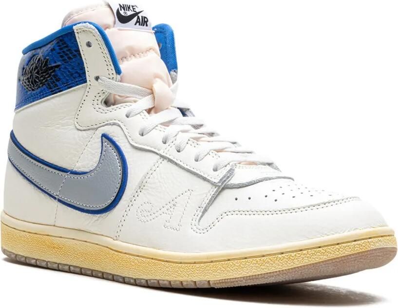Jordan x Awake NY Air Ship "Game Royal" sneakers Wit - Foto 2