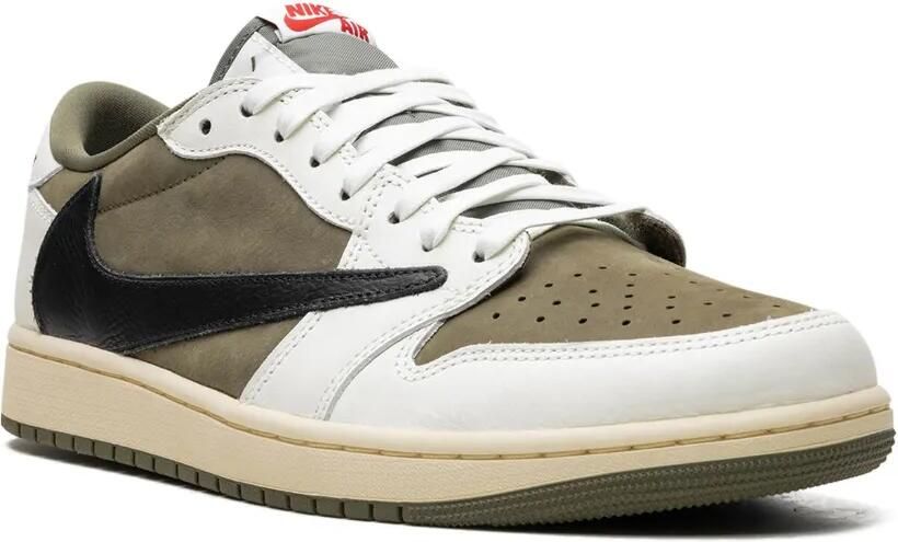 Jordan x Travis Scott Air 1 Low OG "Medium Olive" sneakers Beige - Foto 2