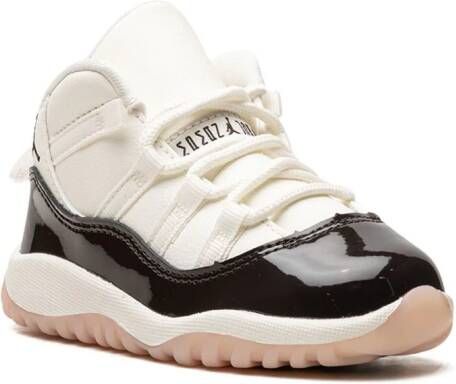 Jordan Kids Air Jordan 11 Retro "Neapolitan" sneakers Beige