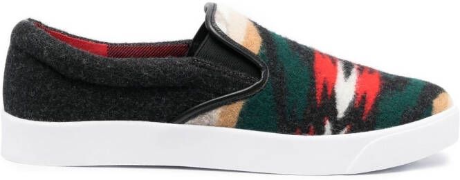 Junya Watanabe MAN Sneakers met abstract patroon Groen