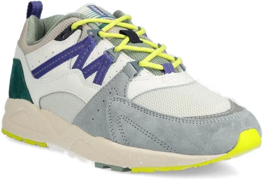 Karhu Fusion 2.0 suède sneakers Wit