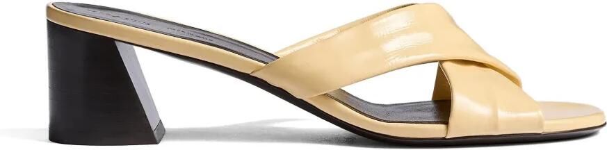 KHAITE Liria sandalen Beige