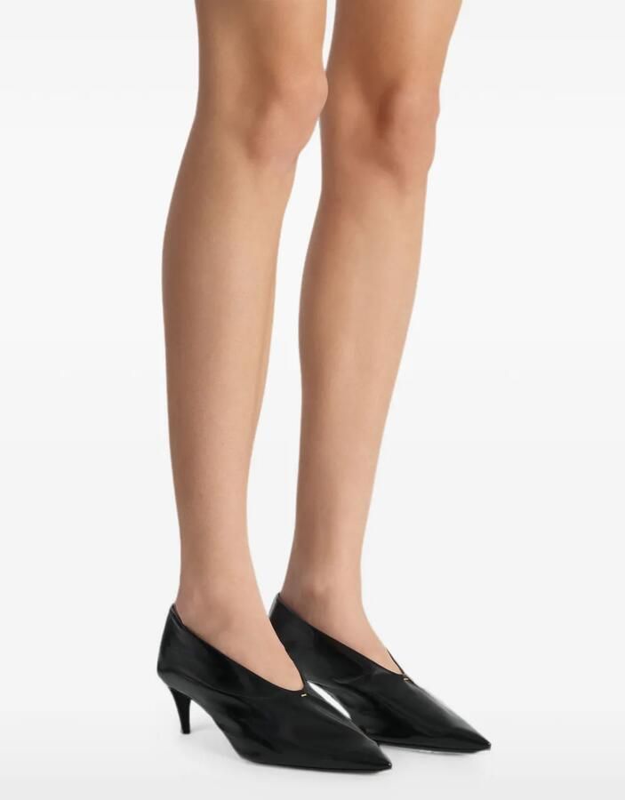 KHAITE Pumps met puntige neus en hoge wreef Zwart