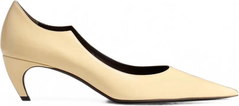 KHAITE Valerie lage pumps Geel