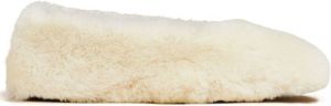KHAITE Mercy lammy ballerina's Beige