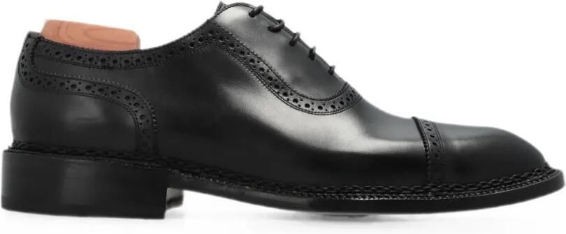 Kiton Veterschoenen met brogue detail Zwart