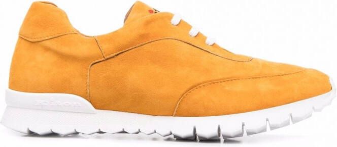 Kiton Sneakers met geborduurd logo Oranje