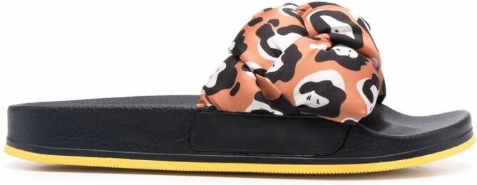 La DoubleJ Treccia sandalen Bruin