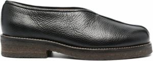 Lemaire Bewerkte loafers Zwart