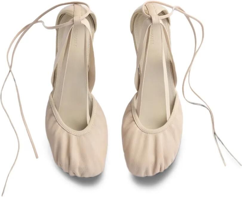 LEMAIRE Pedille geitenleren ballerina's met hak van 55 mm Beige - Foto 2