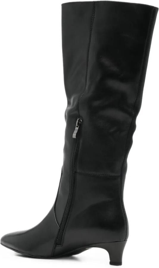 LINDA BAUMANN pointed-toe side-zip knee-high boots Zwart