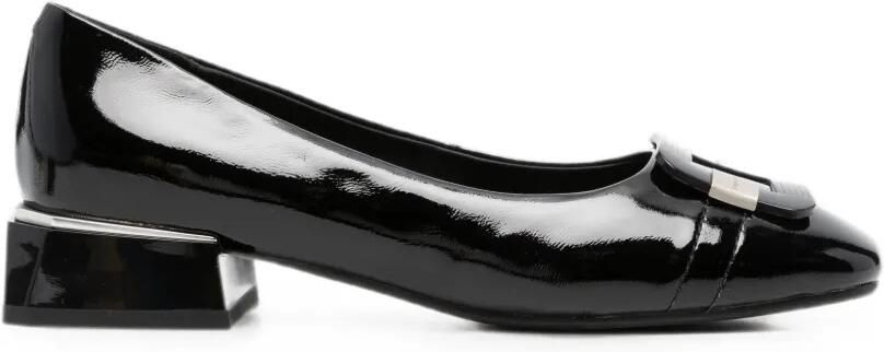 LINDA BAUMANN Pumps met blokhak en gespdetail Zwart