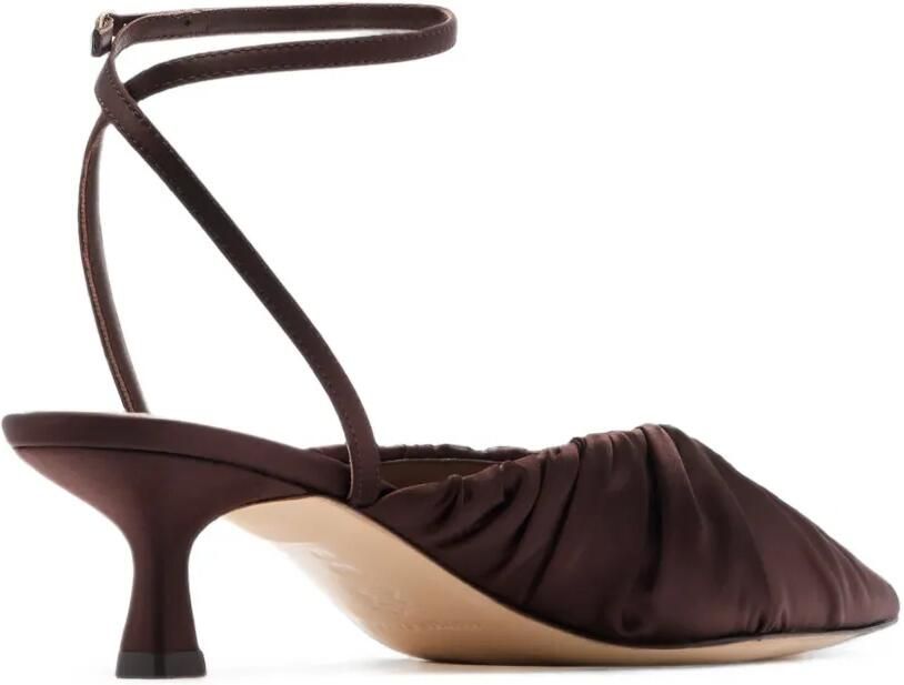 Loeffler Randall Rio pumps met puntige neus en ruches Bruin
