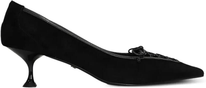 Lola Cruz Daniela pumps met puntige neus en veters Zwart