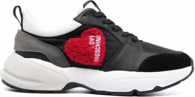 Love Moschino Sneakers met patch Zwart