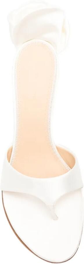 Magda Butrym Sandalen met bloemdetail Wit - Foto 4