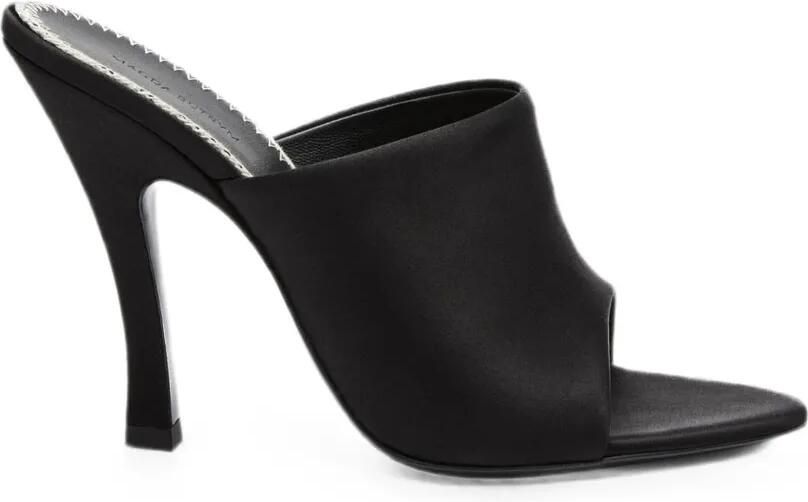Magda Butrym Sandalen met open neus Zwart