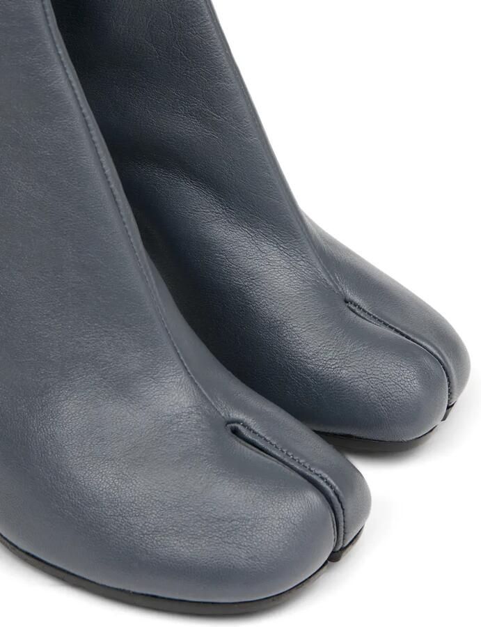 Maison Margiela Leren enkellaarzen met tabineus Grijs - Foto 5