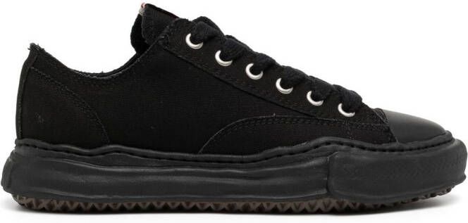 Maison MIHARA YASUHIRO Low-top sneakers Zwart