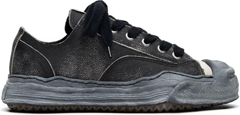 Maison MIHARA YASUHIRO Hank OG sneakers met chunky zool Zwart