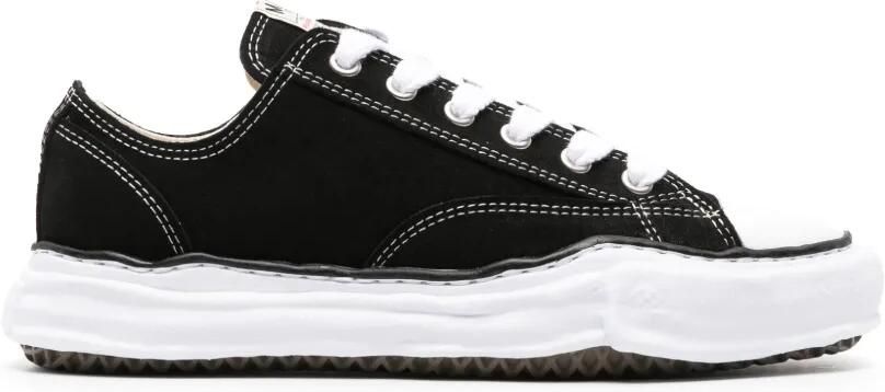 Maison MIHARA YASUHIRO Peterson OG sole suede low-top sneakers Zwart