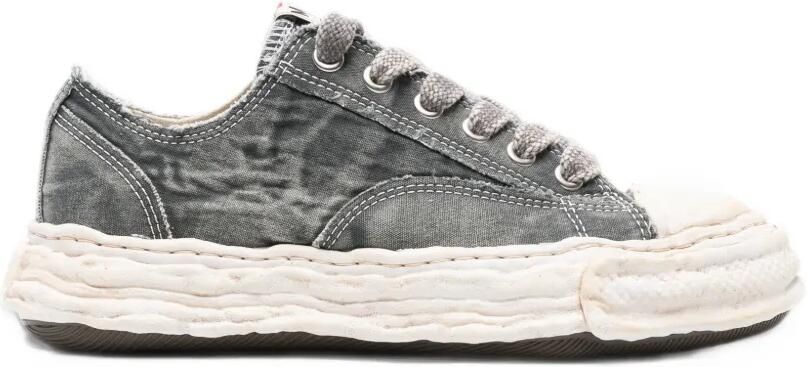 Maison MIHARA YASUHIRO Peterson23 OG sole bleached canvas low-top sneakers Grijs