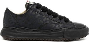 Maison Mihara Yasuhiro Sneakers met luipaardprint Zwart