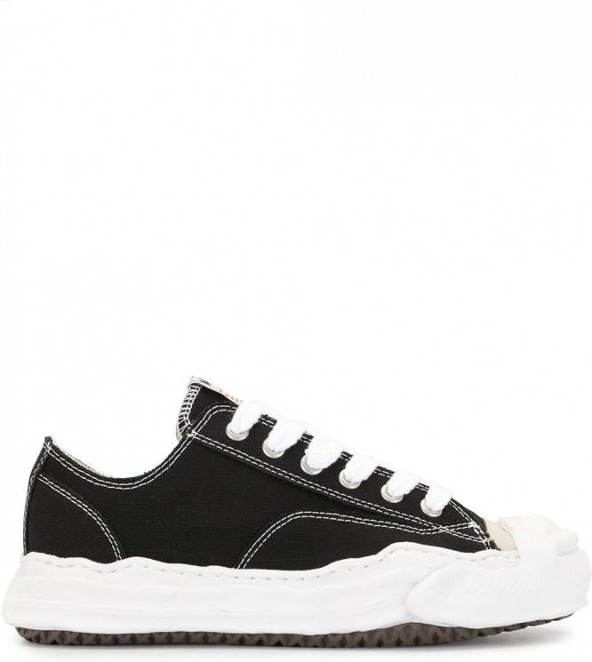 Maison Mihara Yasuhiro Sneakers met chunky zool Zwart