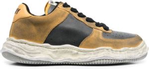 Maison Mihara Yasuhiro Wayne low-top sneakers Geel